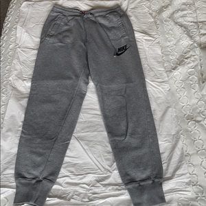 NIKE Joggers